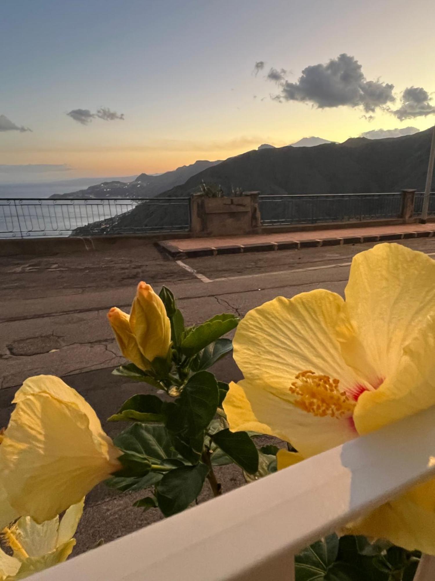 Casanima Vista Incantevole Vicino Taormina Forza d'Agro Bagian luar foto